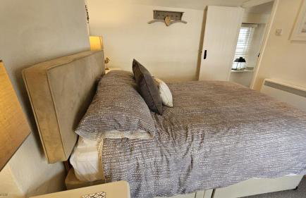 Beach Hill Cottage - Photo 4