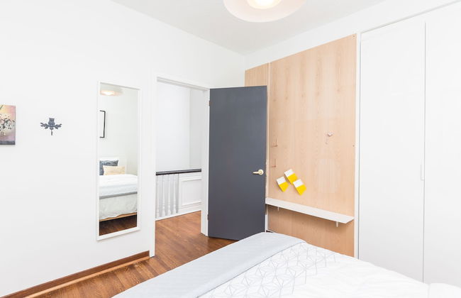 Applewood Suites - Queen West - Photo 3