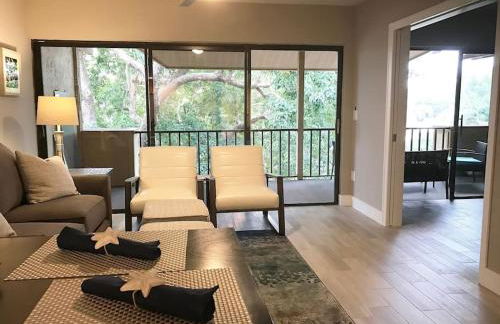 Park Shore Resort Top Floor 2 Bed 2 Bath Sleeps 6 - Foto 1