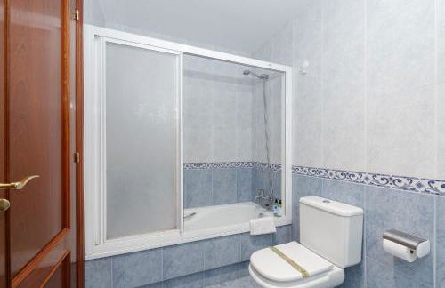 Con parking y para 6 huéspedes by CABANA Rentals - Foto 17