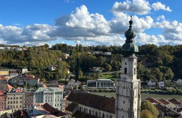 FEWO-LAVEES moderne zentrale FeWo nahe OMV Wacker Kliniken Burg -Eigener Eingang-Schlüsselloser Check in - Foto 51