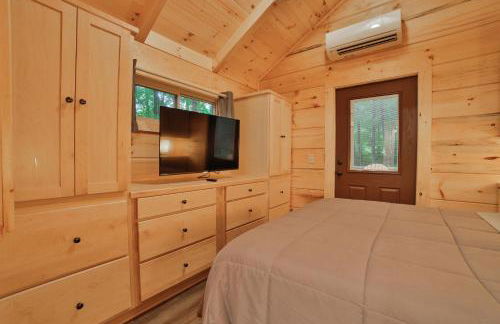 Nana Cabin Tiny Log Home Comfort In Rustic Bliss - Foto 9