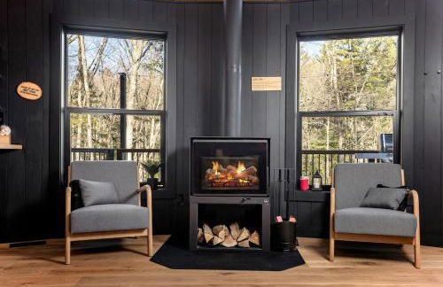 Mount Snow Yurt - Hot Tub, Wood Stove, WiFi, EVcharger - Foto 9