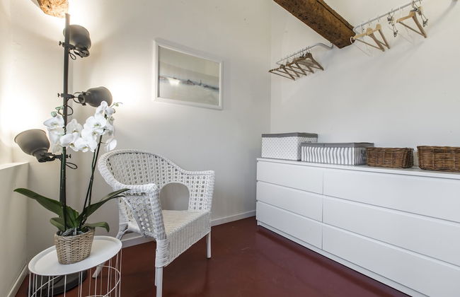 Design District Apartment R&R - Photo 11