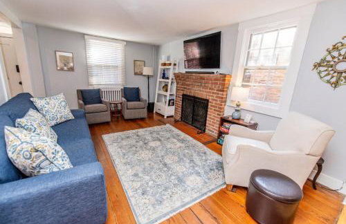 Historic Downtown Annapolis Gem Near USNA - Foto 8