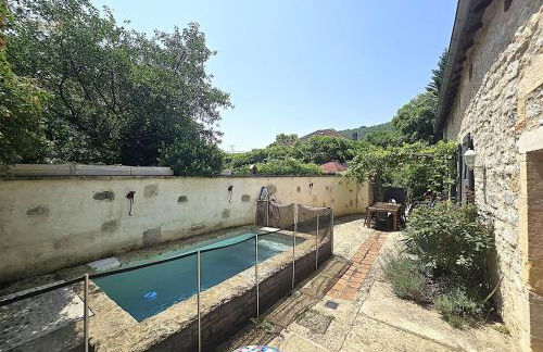 Magnifique villa en pierres au cœur de Saint Antonin Noble Val - Piscine et jardin privés -10 personnes - Foto 2