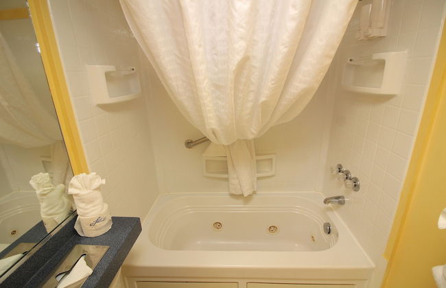 Ocean Sands Resort, Oceanfront, Virginia Beach by Vacatia - Foto 19