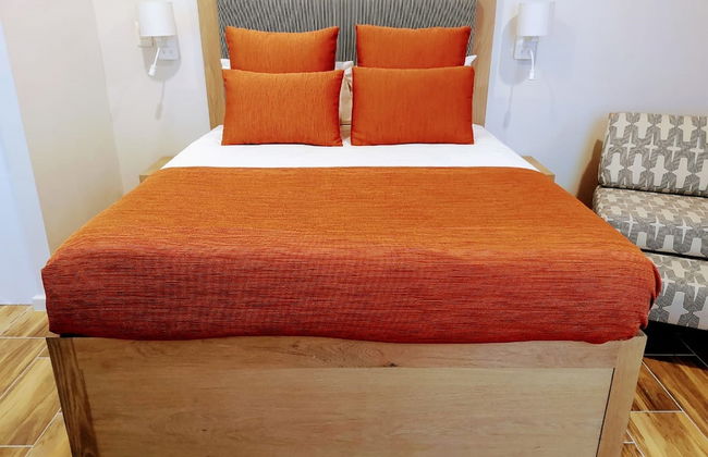 Urban Oasis ApartHotel - Photo 4