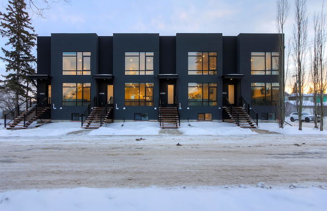 New Luxury Townhome 27 - Photo 57