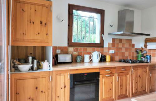 Spacieuse maison 8 personnes, 4 chambres, vue montagnes - FR-1-761-1 - Foto 7