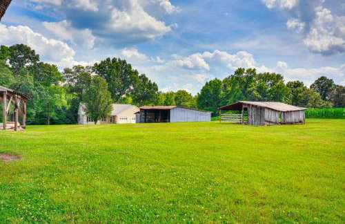 Bright and Elegant Home in High Point with Deck! - Foto 37