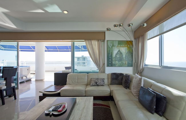 Palmetto Penthouse Deluxe Beautiful View and Sunset Floor 39 - Photo 61