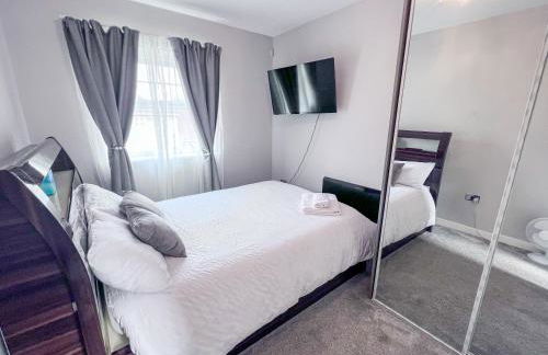 2 Double Bedroom Apartment in Edgware, London - Foto 32