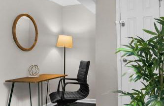 10 Min to Downtown-Modern in Magic City-Both Units - Foto 50