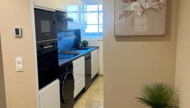 Appartement moderne 3 pièces climatisé avec balcon, plage à 2 min - Foto 3