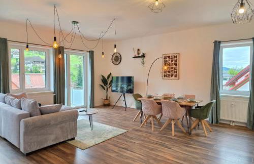 Black Forest -4- I Design I Boxspring I Balkon mit Ausblick I Spielplatz I Nespresso - Foto 4