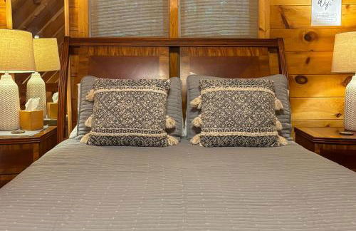 Blue Ridge Cozy Cabin-Hot Tub & Dog Friendly - Foto 9