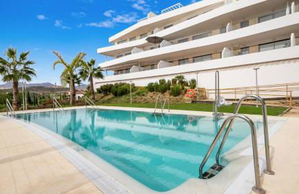 ViVi Homes - Roli Pool, Terrace, Golf & Beach - Photo 3