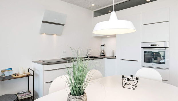 6 Person Holiday Home on a Holiday Park in Blokhus - Foto 4, Cocina privada