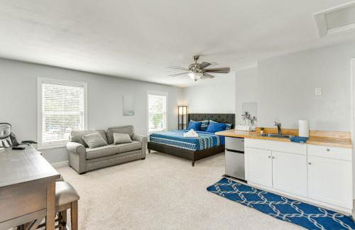 Walk to Public Beach Access Norfolk Family Home - Foto 22