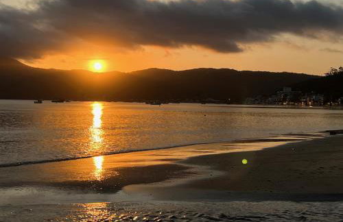 Surpreendente apto, 290 metros da praia! - Photo 48