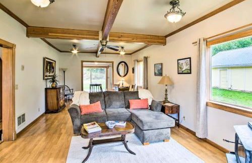 Quaint Coquille Getaway Near Beaches and Parks! - Foto 1