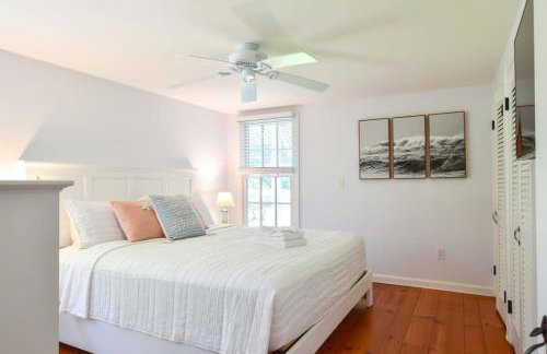 Roof Deck, Walk to Forest Beach, Fire Pit! - Foto 12