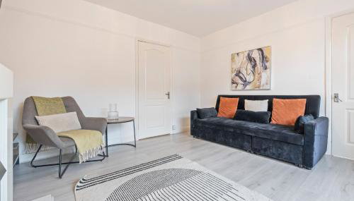 New Spacious 3-Bed House, Driveway Parking, Ideal Contractor Stay - Foto 3