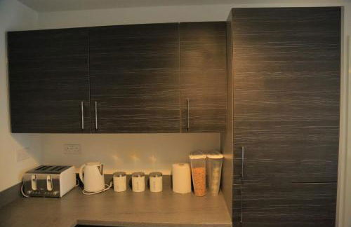 Beautiful New family home - Photo 6