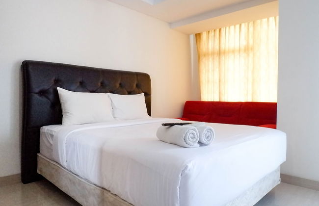 Serene Exclusive Modern Studio Apartment At Grand Sungkono Lagoon - Photo 3