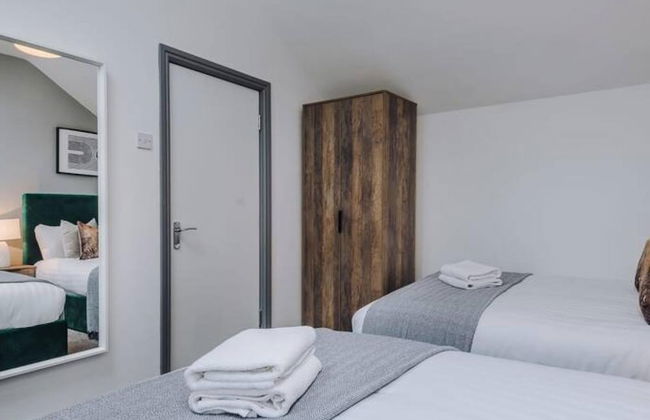 Host Apartments The Roscoe Coach House - Foto 48