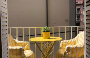 Maison Biscuit. Apartament a la plaça de la vila - Photo 4