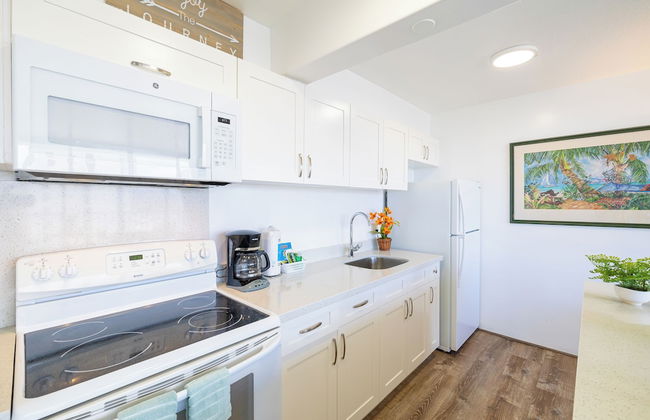 Diamond Head and Partial Ocean views with 2 Beds and Parking - Foto 79