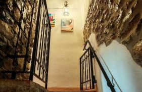 the little house of arcola in the medieval walls - Photo 5