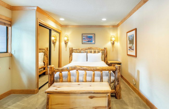 Frosted Shore by Avantstay Luxury Lake Views - Photo 30