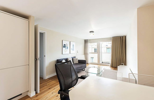 Modern Apartment With Balcony - Foto 16