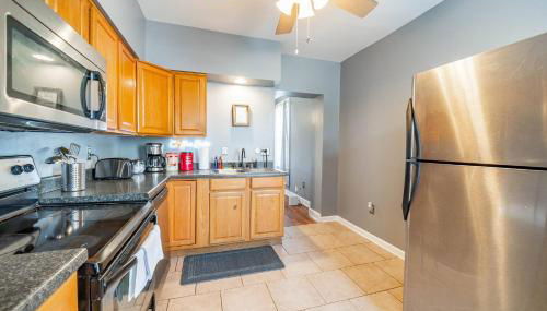 Cozy Brick-Short North Condo - (fenced yard) - OSU - Foto 3