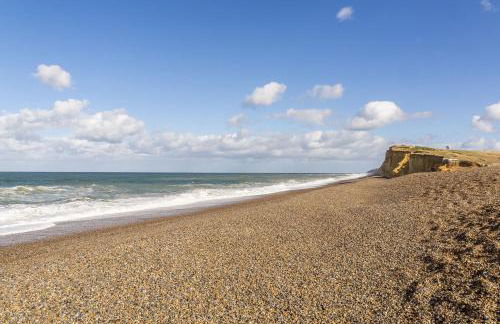 Beach Retreat - Photo 24