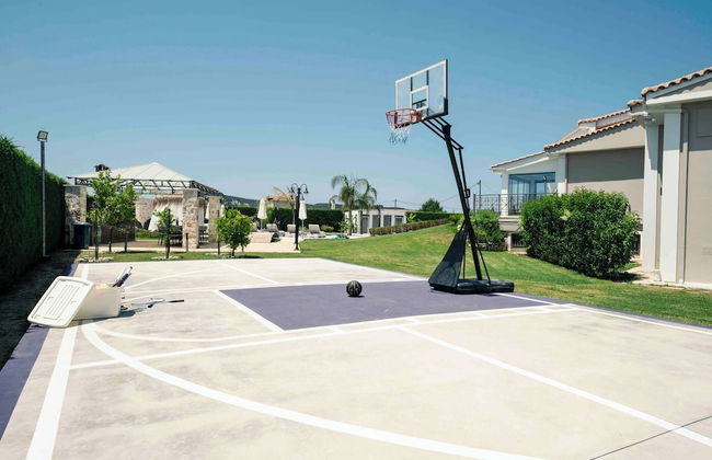 An Idyllic Hideaway Villa Shangri-la Zakynthos - Photo 76