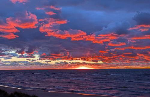 Harbor Breeze - Foto 46