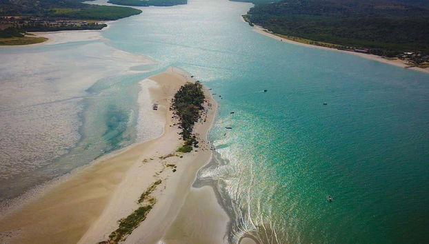 Travel to one of the most paradise areas of Brazil