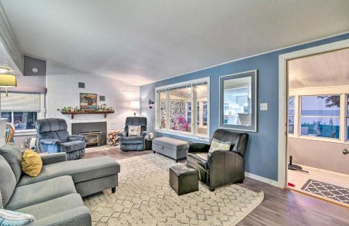 East Tawas Cabin with Lake Huron Access and Views - Foto 4