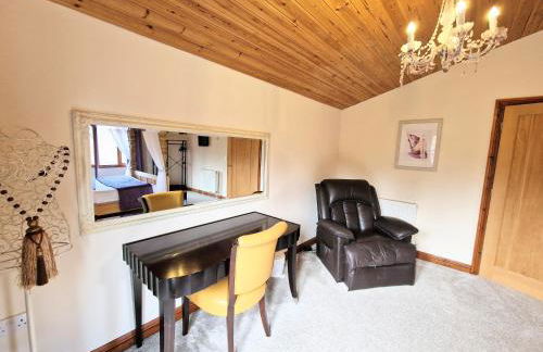 Lomond 6 with Private Hot Tub - Fife - Loch Leven - Lomond Hills - Photo 8