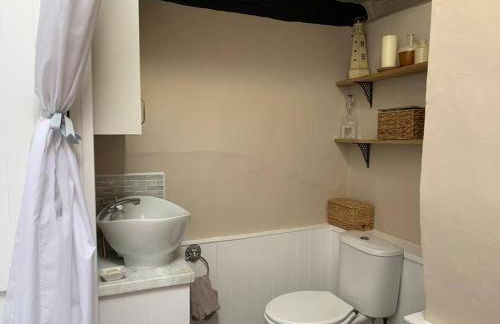 Sausage Cottage in Oakford Village 4 Bed Garden Local Pub - Foto 14