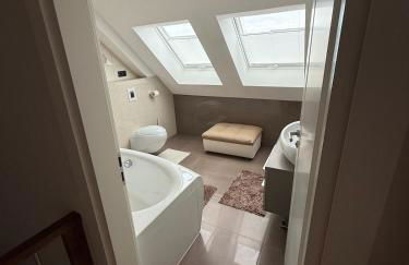 Doppelhaushälfte 125m2 3 Zimmer 2 Badezimmer Küche 5 Schlafplätze nähe Hamburg - Foto 15