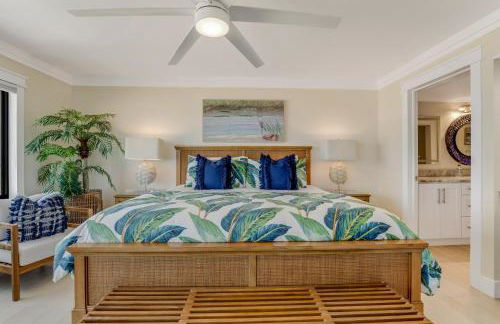 Luxury direct oceanfront corner with large private balcony, heated pool and garage - Photo 10