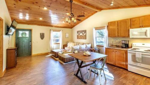 *New Owner Special* Cozy Cabin with mountain views - Foto 5, stove, pet friendly, minibar
