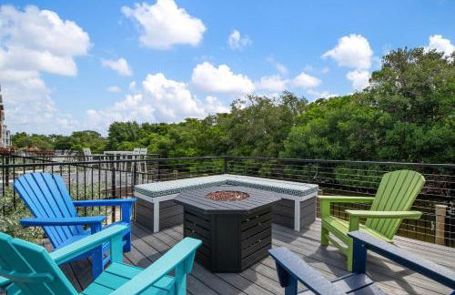 CASA NICA! Luxury Private Pool Home with dock on a saltwater canal! - Foto 24