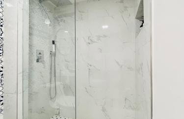 Our Lovely Nest, Free Parking & Wi-Fi - Foto 7