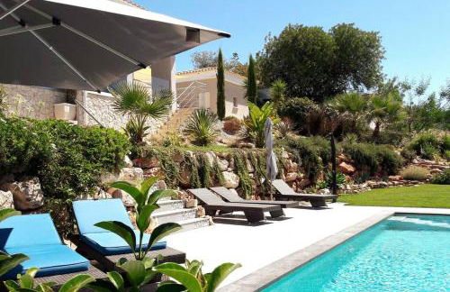 Villa Girassol met zwembad - Foto 10